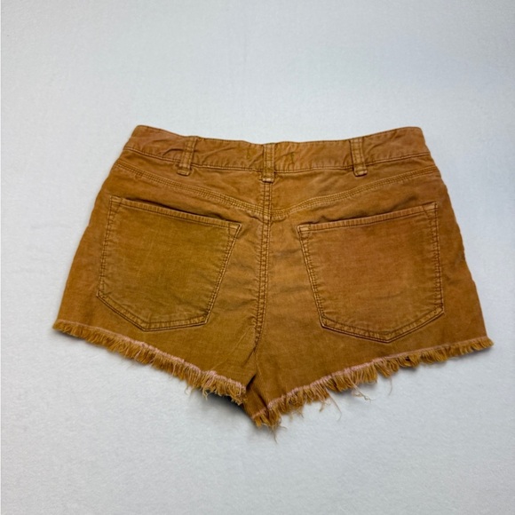 Free People Size 28 Tan Distressed Jean Shorts - Picture 2 of 4